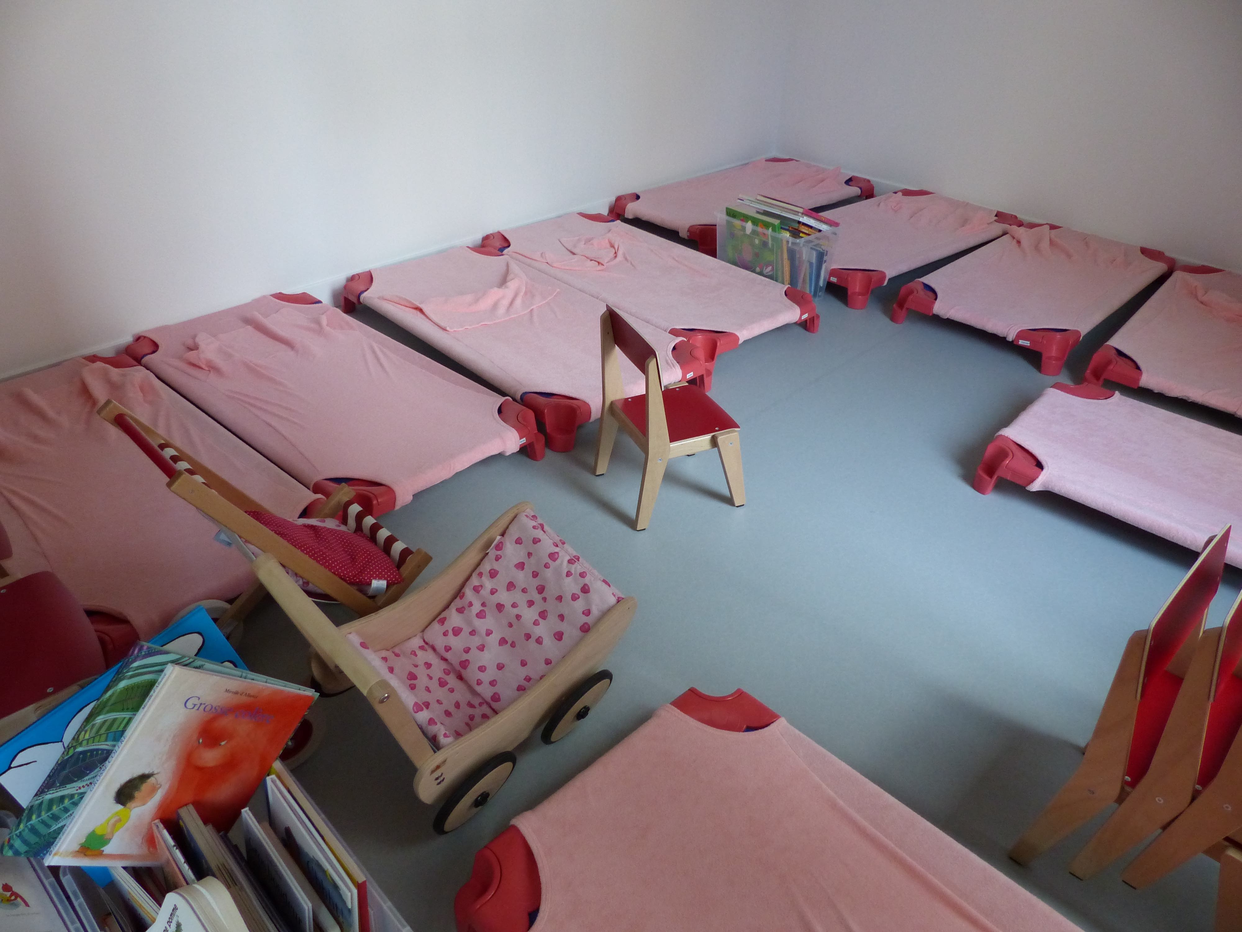 Crèches : comment aménager l'espace repos des petits |  lesprosdelapetiteenfance