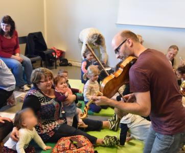 Kamishibaï : les créations de Stéphanie, assistante maternelle